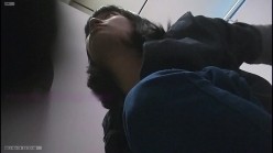 大神潜入大学女厕偷拍舞蹈社团的学妹尿尿换衣 截图12