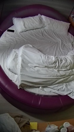 情趣台 真羡慕男人有丰满的媳妇儿 那冲撞给到的回弹反馈是真的想象不出来的舒服 还炮炮内射 截图3