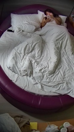 情趣台 真羡慕男人有丰满的媳妇儿 那冲撞给到的回弹反馈是真的想象不出来的舒服 还炮炮内射 截图5