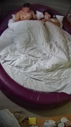 情趣台 真羡慕男人有丰满的媳妇儿 那冲撞给到的回弹反馈是真的想象不出来的舒服 还炮炮内射 截图7