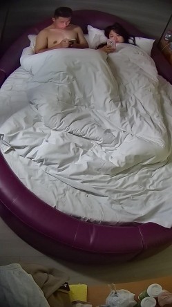 情趣台 真羡慕男人有丰满的媳妇儿 那冲撞给到的回弹反馈是真的想象不出来的舒服 还炮炮内射 截图9