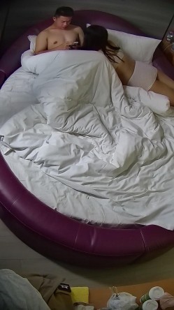 情趣台 真羡慕男人有丰满的媳妇儿 那冲撞给到的回弹反馈是真的想象不出来的舒服 还炮炮内射 截图12