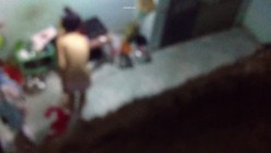 【极品稀缺&偷拍邻居】窗户偷拍情侣被操实在忍不住大叫 用被子捂嘴 各种姿势干一遍 操不尽的疯狂 截图5