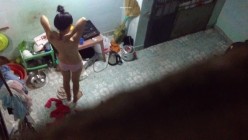 【极品稀缺&偷拍邻居】窗户偷拍情侣被操实在忍不住大叫 用被子捂嘴 各种姿势干一遍 操不尽的疯狂 截图6