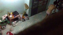 【极品稀缺&偷拍邻居】窗户偷拍情侣被操实在忍不住大叫 用被子捂嘴 各种姿势干一遍 操不尽的疯狂 截图8