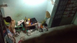 【极品稀缺&偷拍邻居】窗户偷拍情侣被操实在忍不住大叫 用被子捂嘴 各种姿势干一遍 操不尽的疯狂 截图13