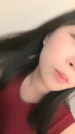抖音网红女神，【京鱼儿】，19岁KJ少女，童颜巨乳，颜值高身材好，被土豪舍弃后回归主页，越来越懂男人了 截图8
