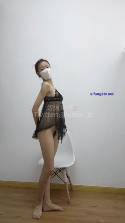 【极品反差 顶级身材】芭蕾舞姬『胡桃夹子』堕落女神最新裸舞啪啪 各种高难度姿势花式啪啪 内射高潮灰丝一字马 截图10