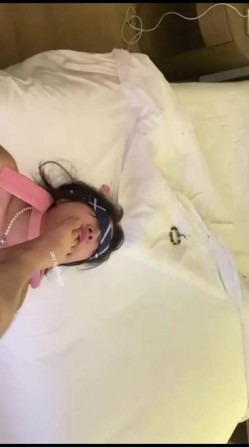 顶级反差母狗 喜欢丰满甜美妹子的 强烈推荐，大胆露出 滴蜡 捆绑 啪啪 主打个刺激 截图5