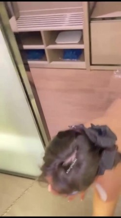 顶级反差母狗 喜欢丰满甜美妹子的 强烈推荐，大胆露出 滴蜡 捆绑 啪啪 主打个刺激 截图6