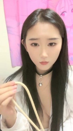 内裤塞嘴【鸭宝吖】缸塞 拍胸 滴蜡 多道具自慰~我撸了 爽 截图14