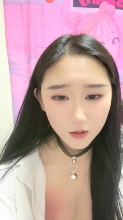 内裤塞嘴【鸭宝吖】缸塞 拍胸 滴蜡 多道具自慰~我撸了 爽 截图15