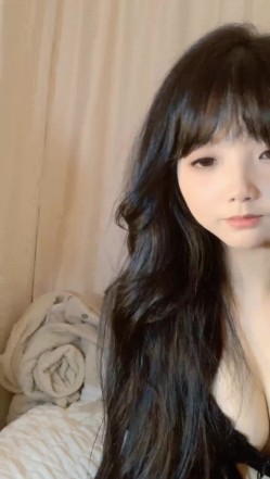 萌萌哒可爱校花学妹【嗯嗯嗯啊】完美咪咪！~小粉穴无污染 截图9