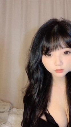 萌萌哒可爱校花学妹【嗯嗯嗯啊】完美咪咪！~小粉穴无污染 截图14