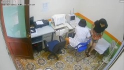医院摄像头偷拍妇科阴超检查,妙龄少妇小媳妇们被超长设备插入阴道,疼得直咧嘴,最后捂着肚子颤颤巍巍走出来 截图1