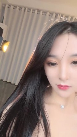 露脸女神！明星气质颜值的温柔女神【上帝是个女孩】土豪高价定制~情趣装道具紫薇猛插粉B好激动 截图12