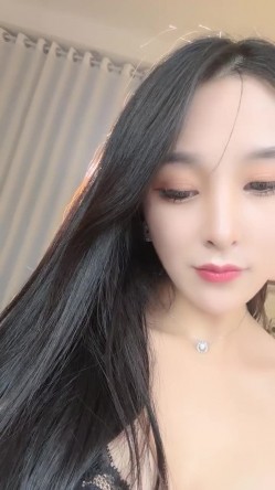 露脸女神！明星气质颜值的温柔女神【上帝是个女孩】土豪高价定制~情趣装道具紫薇猛插粉B好激动 截图15