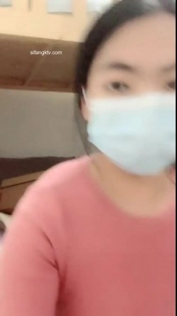 【周导的夏天】大哥闲暇喝茶畅聊~随便摸~按摩宿舍双女刺激 截图3