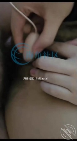 海角『新婚骚弟媳』竟是曾经的炮友 拿捏弟媳沦为专属母狗 婚纱照前口爆吞精 小母狗嘴当逼来操 截图10