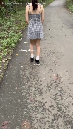极品性瘾小夫妻【温妮的爸妈】最新付费福利，温泉露出挑战，野外遥控，啪啪不给精液就捣蛋 截图4