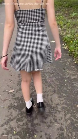 极品性瘾小夫妻【温妮的爸妈】最新付费福利，温泉露出挑战，野外遥控，啪啪不给精液就捣蛋 截图13