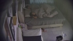酒店偷拍反差婊气质妹子刚进入酒店就褪下裙子迫不及待等待男友的大屌插入 截图14