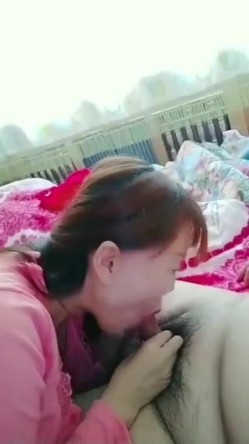 48岁老阿姨，小伙子中意，活儿很棒，含的鸡巴好火热，戴套就干，射得爽爆！ 截图2