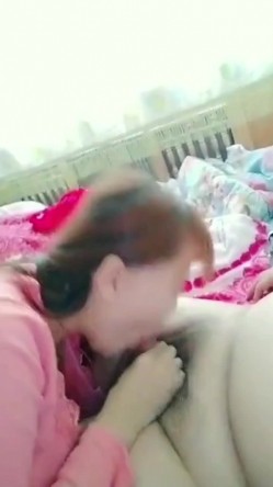 48岁老阿姨，小伙子中意，活儿很棒，含的鸡巴好火热，戴套就干，射得爽爆！ 截图3
