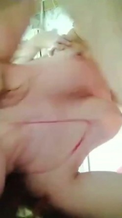 48岁老阿姨，小伙子中意，活儿很棒，含的鸡巴好火热，戴套就干，射得爽爆！ 截图10
