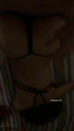 新一期贴吧换图区流出前女友分手后被渣男曝光大量不雅自拍36套各种表里不一美女反差婊基本都有露脸 截图9