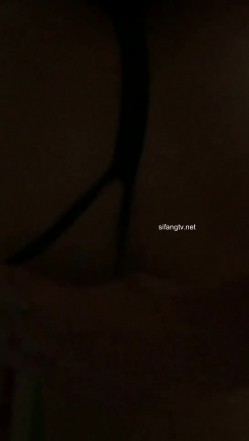 新一期贴吧换图区流出前女友分手后被渣男曝光大量不雅自拍36套各种表里不一美女反差婊基本都有露脸 截图13