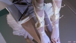 Н- [StraplessDildo.com] 2016.06.03 Ballerina Mia Reeses Cock Really Cums 1080p.mp4 截图1