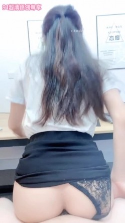 超骚极品网红御姐Avove粉丝团免费福利集 各种场景服饰啪啪啪水多声浪满满撸点 截图13