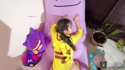 女神泄密！是演员又是模特极品波霸反差婊【谭晓彤】露脸瑜伽性爱，锻炼完与金主激情交配，特写巨乳一线天美鲍 截图10