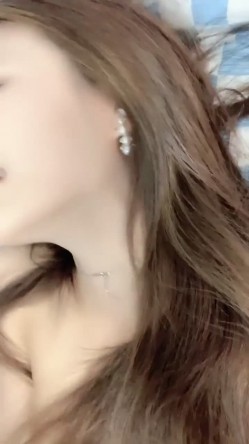 【小表妹】推荐！御姐女神 多场啪啪 道具自慰 害我狂撸 截图16