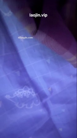 大神约炮高价泄密，【核弹】，清纯04年小妹妹，完整版约啪3，露脸三点都很粉超赞 截图14