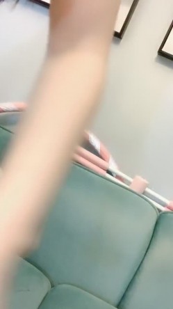 女神！仙女下凡的女神！重磅绿播女神下海，颜值高的不像真人啊，像漫画里走出来的女神，还有牛奶巨乳，妙硬主角 截图12