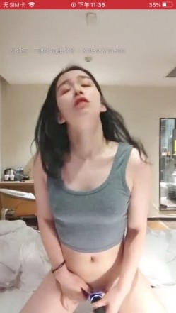 极品高颜冷艳御姐，反差小妈感女主播「金刚护撸娃」「小奶猫」密码房激情淫语撩骚，和姐妹下海大秀，互舔互口 截图5