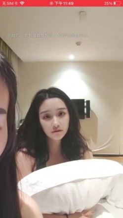 极品高颜冷艳御姐，反差小妈感女主播「金刚护撸娃」「小奶猫」密码房激情淫语撩骚，和姐妹下海大秀，互舔互口 截图16
