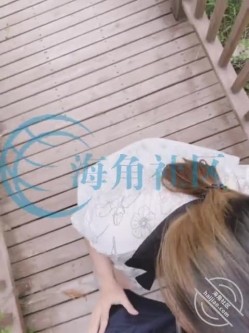 原创海角大神【妹妹的第一次给了我】付费钻石贴！各种野战，妹妹和男友开视频 截图10