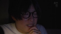 URE-084 原作:山雲 無題のドキュメント 鬱勃起120％！！人気NTR同人を忠実実写化！！ 安みなみ 截图5