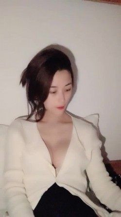校花女神终于掰逼特写！【多肉葡萄】潺潺的水声~我要舔~！~ 截图8