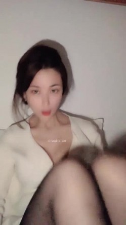 校花女神终于掰逼特写！【多肉葡萄】潺潺的水声~我要舔~！~ 截图9