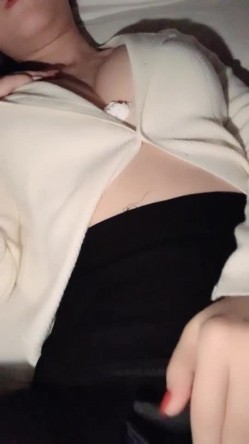 校花女神终于掰逼特写！【多肉葡萄】潺潺的水声~我要舔~！~ 截图11