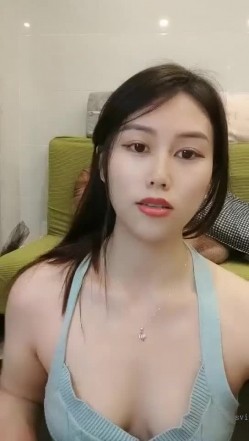 极品高颜冷艳御姐，反差小妈感女主播「金刚护撸娃」「小奶猫」密码房激情淫语撩骚，和姐妹下海大秀，互舔互口 截图13