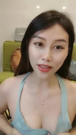 极品高颜冷艳御姐，反差小妈感女主播「金刚护撸娃」「小奶猫」密码房激情淫语撩骚，和姐妹下海大秀，互舔互口 截图15