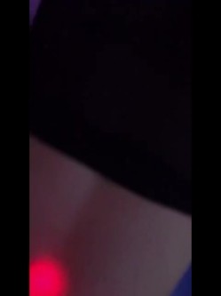 腰细屁股大的健身俱乐部魔鬼身材美女学员下班后酒店试试强壮教练的大鸡鸡,爽的淫叫：好棒,好痒啊!自拍流出! 截图12