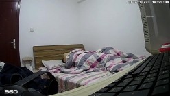 【360摄像头】偷拍少妇卖淫三年接待嫖客全记录，短发少妇，很敬业，客人一个接一个 截图5