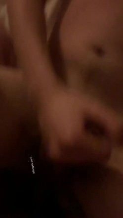 数百位网红母狗性爱甄选 混血女神乱入爆操 高潮内射 完美露脸 截图1