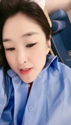 重磅御姐控的福音【穿过你的发丝】170大长腿东北美女，沐浴自慰骚气逼人，好浪啊！ 截图9
